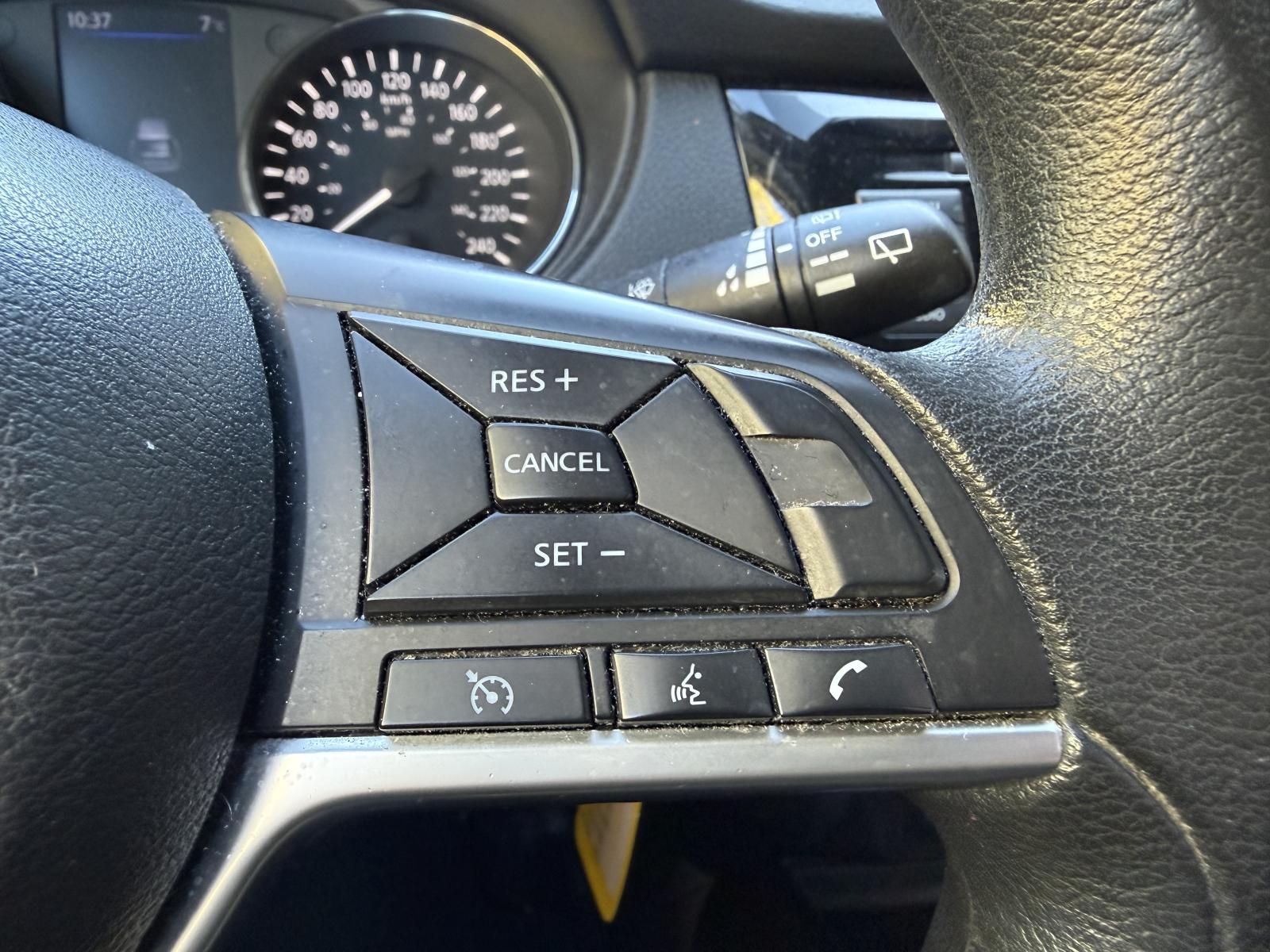 Image 14 Nissan Rogue S 2020