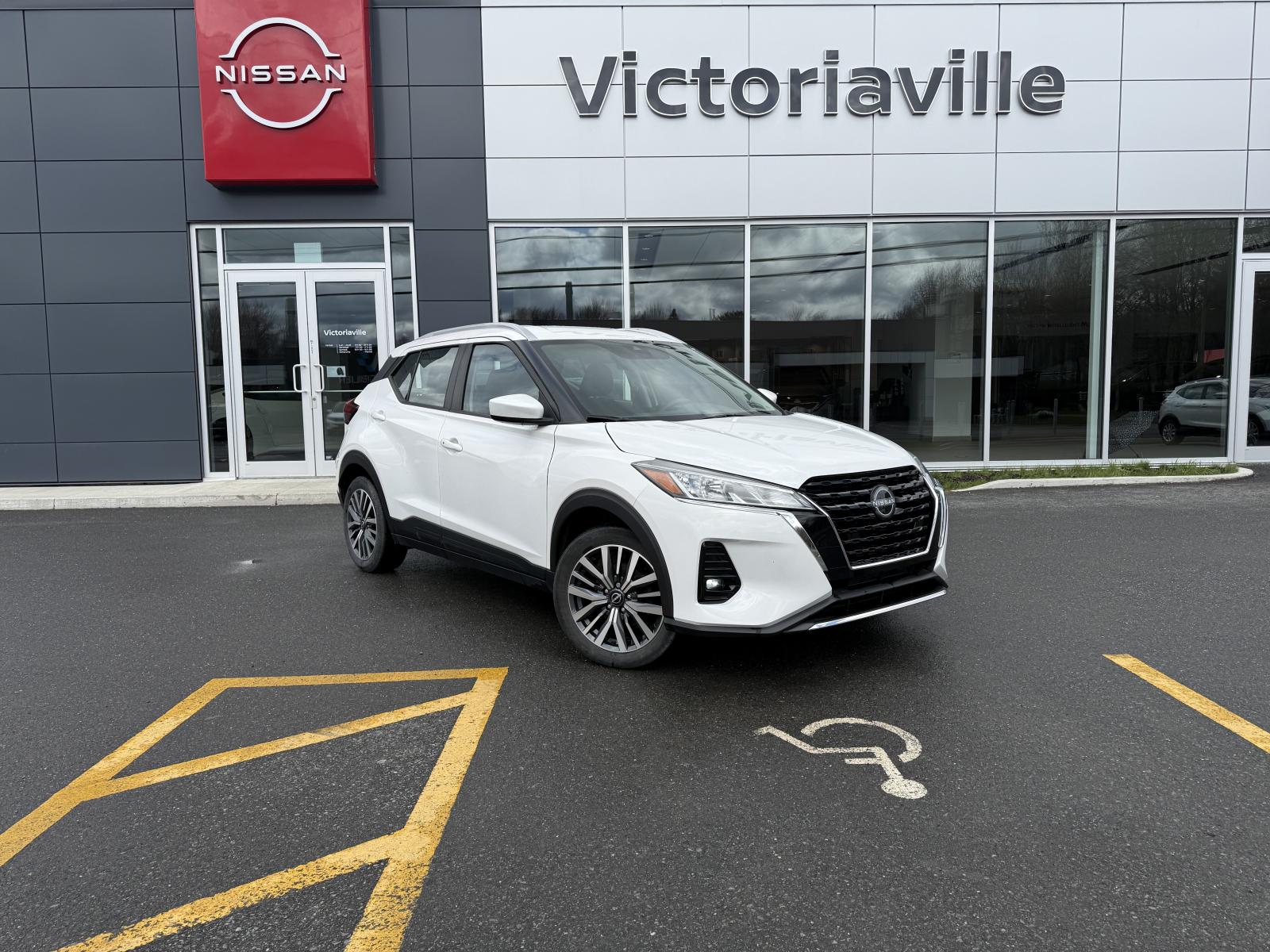 Nissan Kicks SV 2023