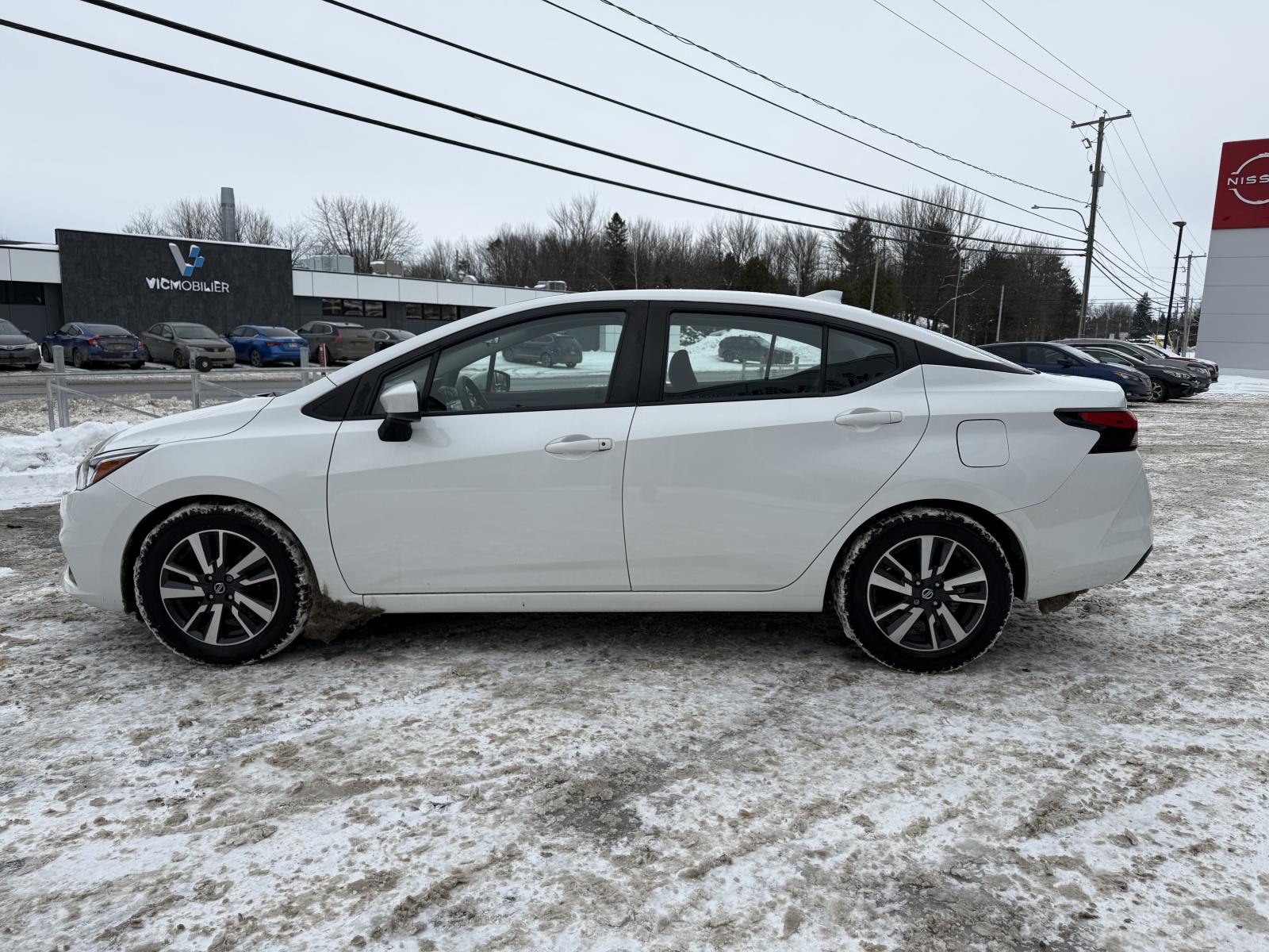 Nissan Versa SV 2022 — photo 5