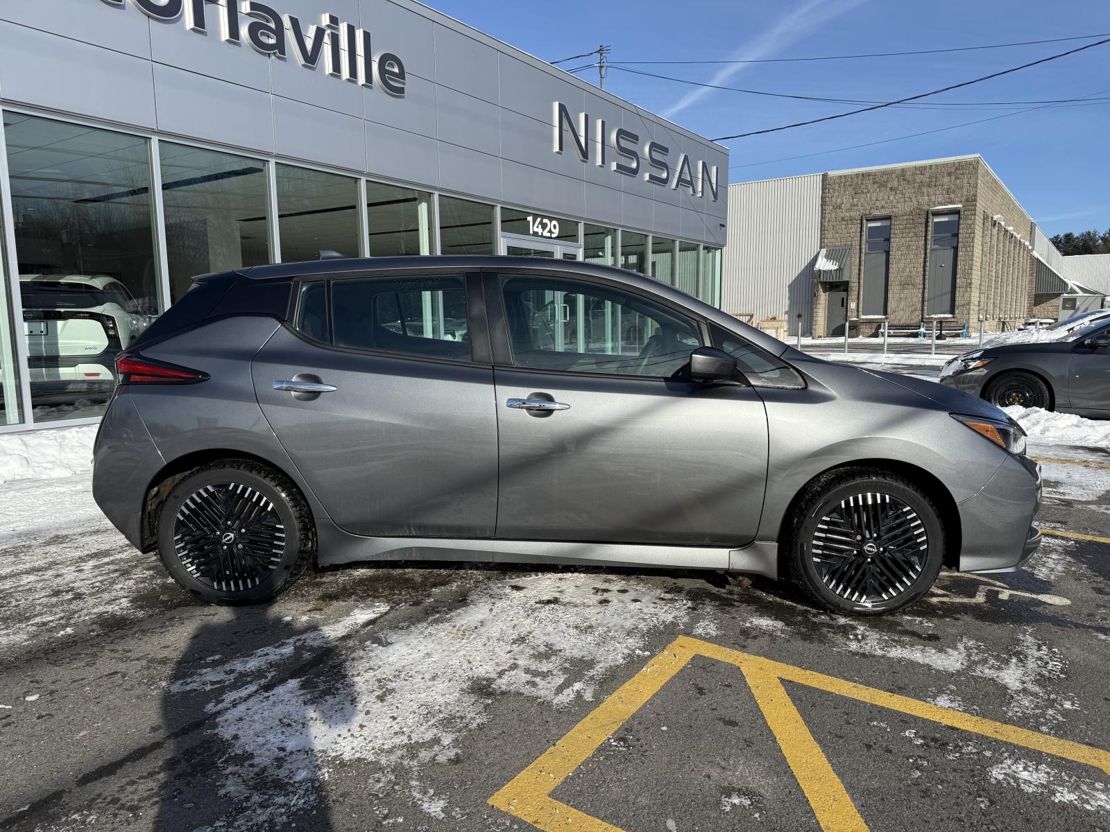 Image 9 Nissan Leaf SV Plus 2023