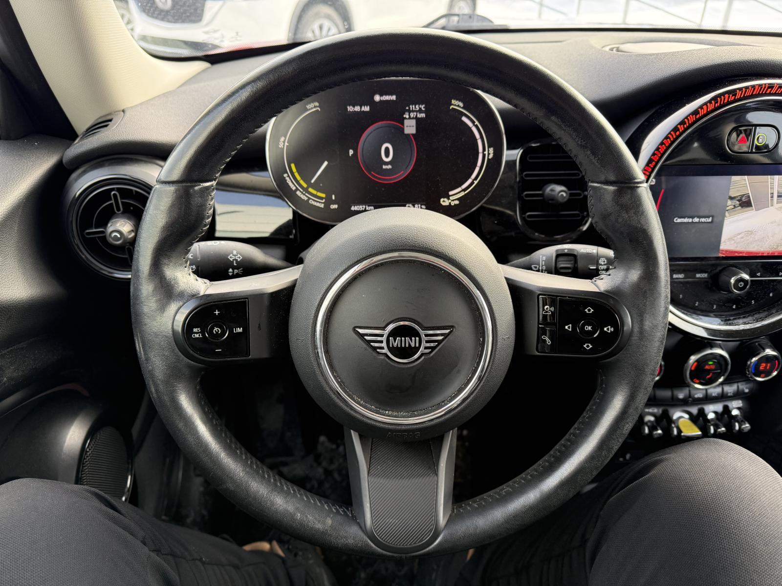Image 12 Mini Hatchback Cooper SE Electric 2022