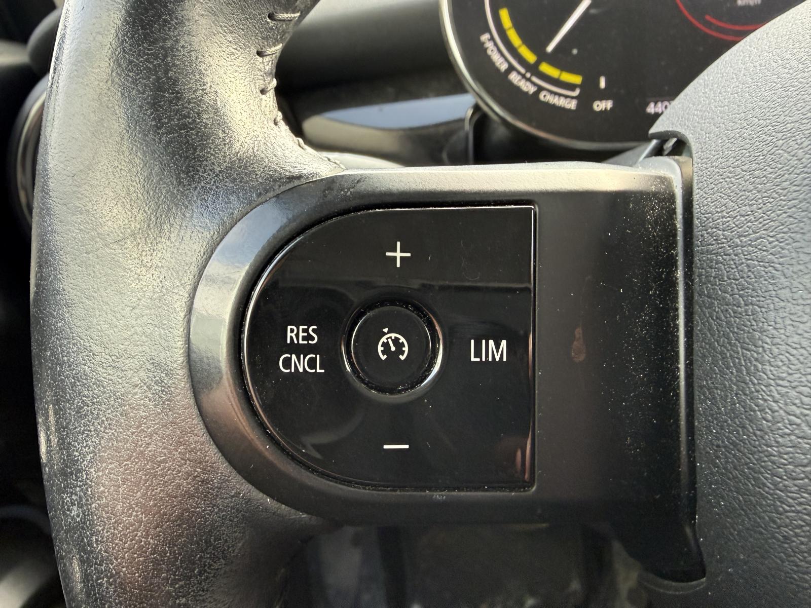 Image 13 Mini Hatchback Cooper SE Electric 2022