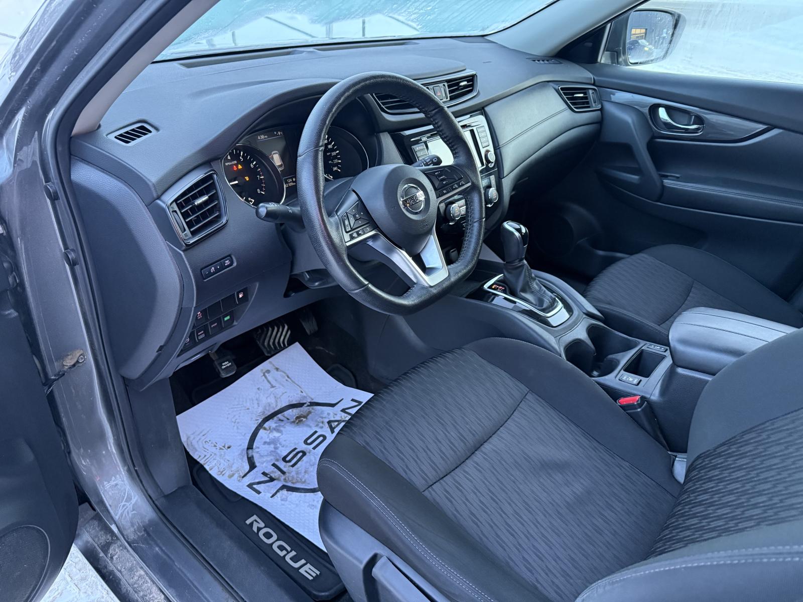 Nissan Rogue Special Edition 2020 — photo 8