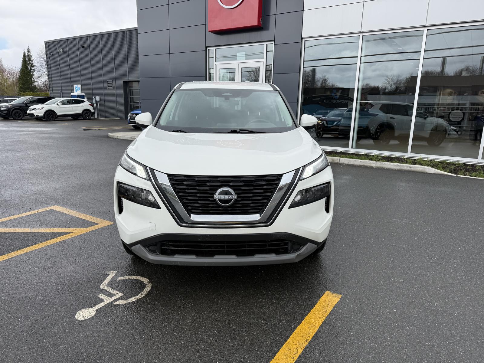 Nissan Rogue S 2022 — photo 3