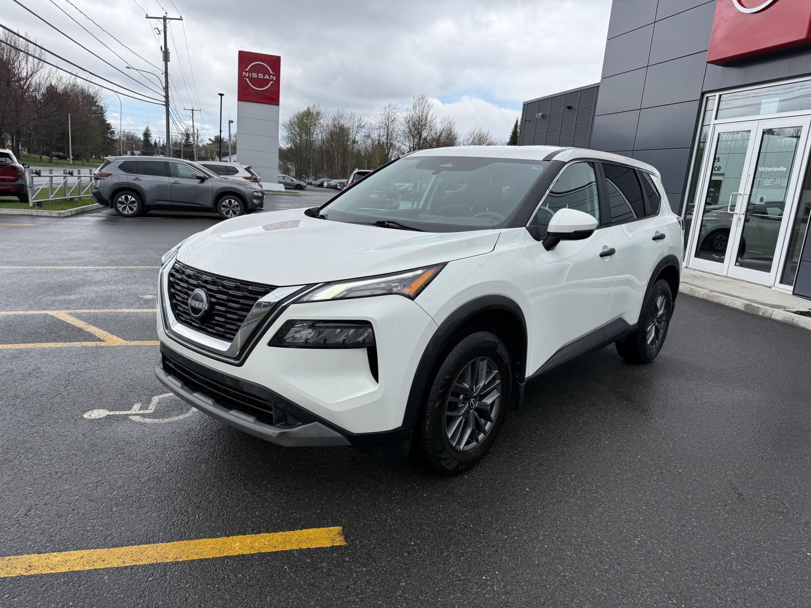 Nissan Rogue S 2022 — photo 4