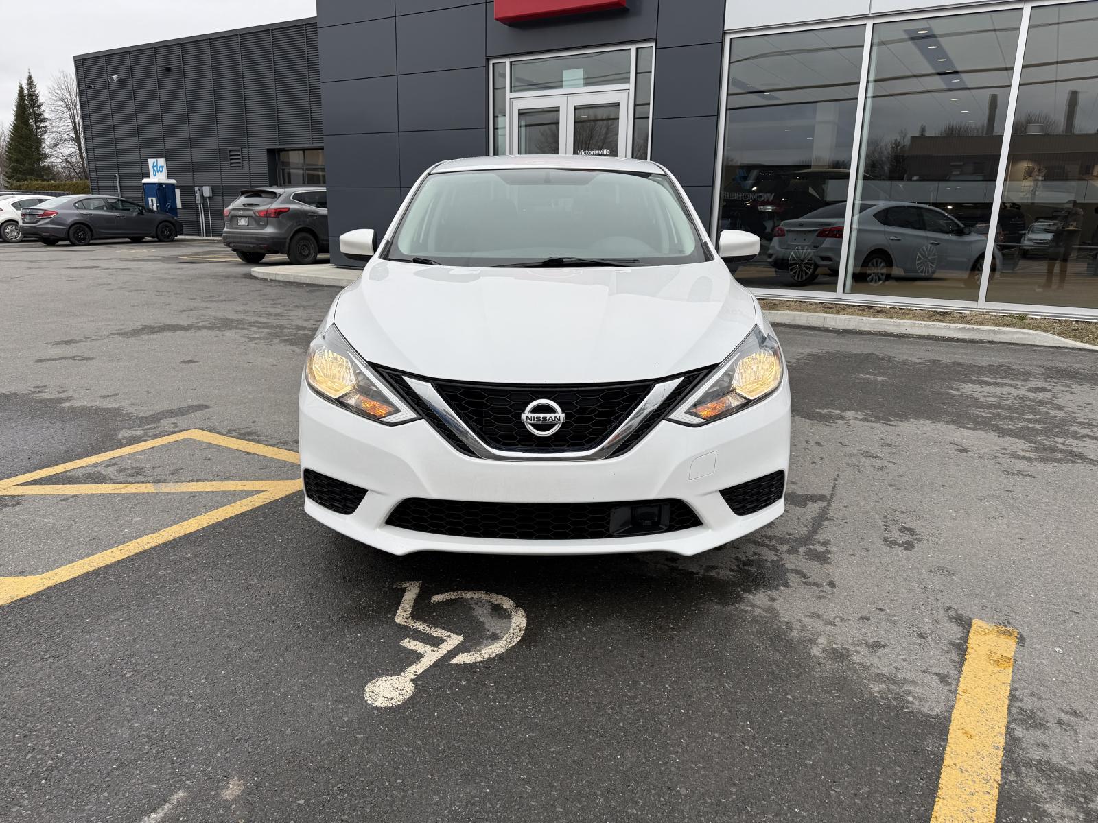 Image 3 Nissan Sentra SV 2019