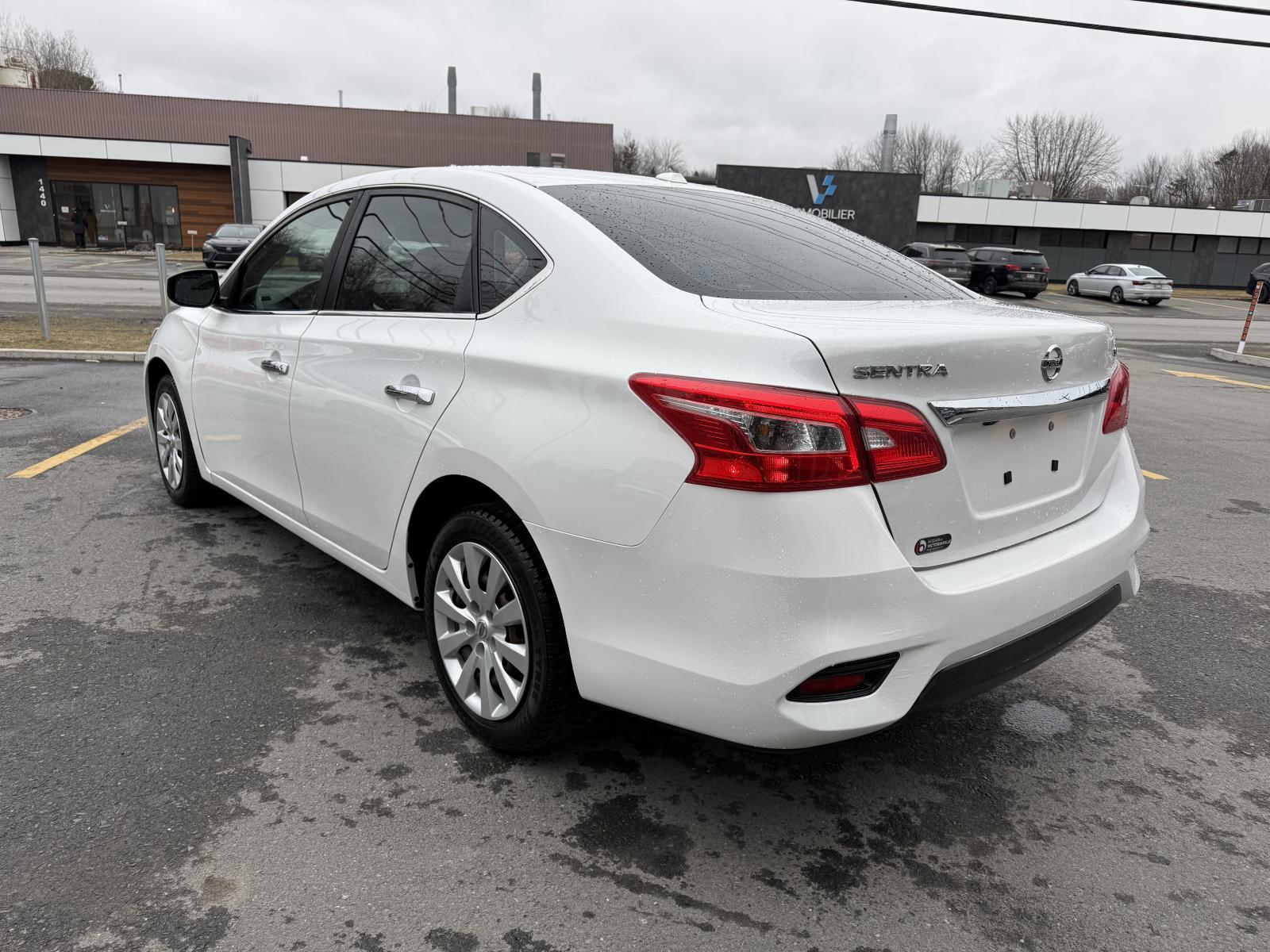 Image 6 Nissan Sentra SV 2019