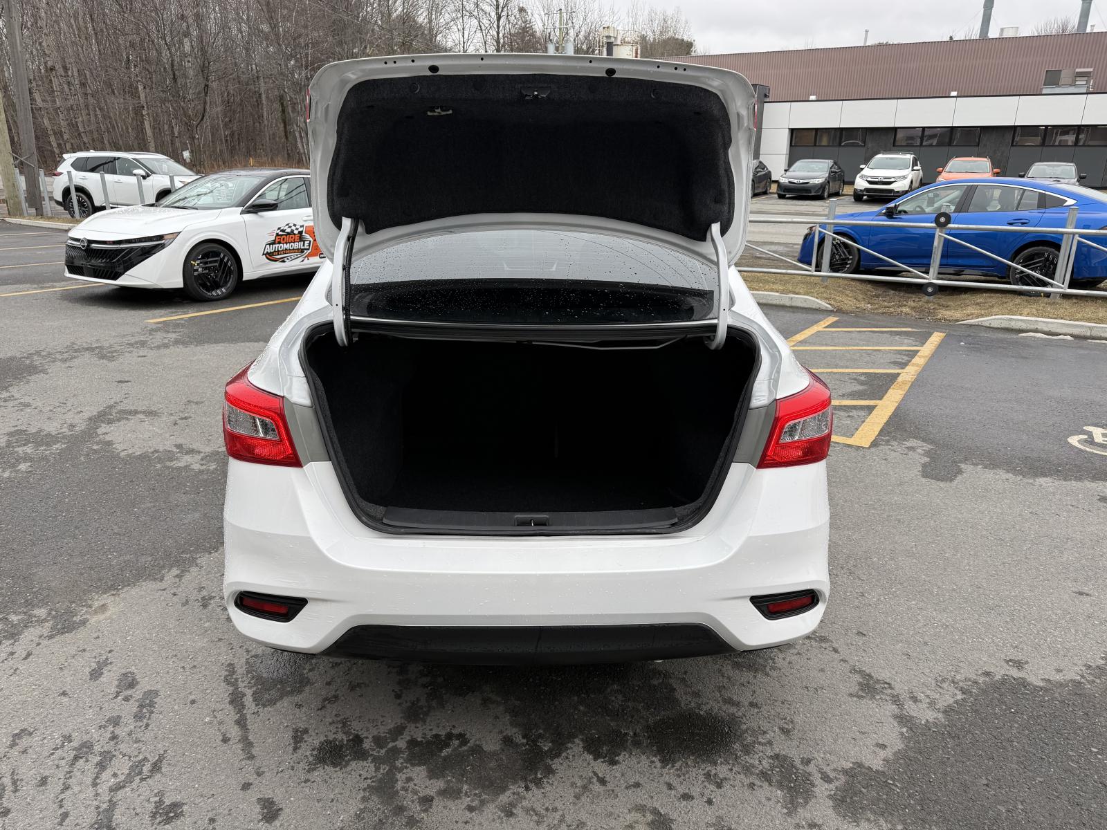Image 9 Nissan Sentra SV 2019