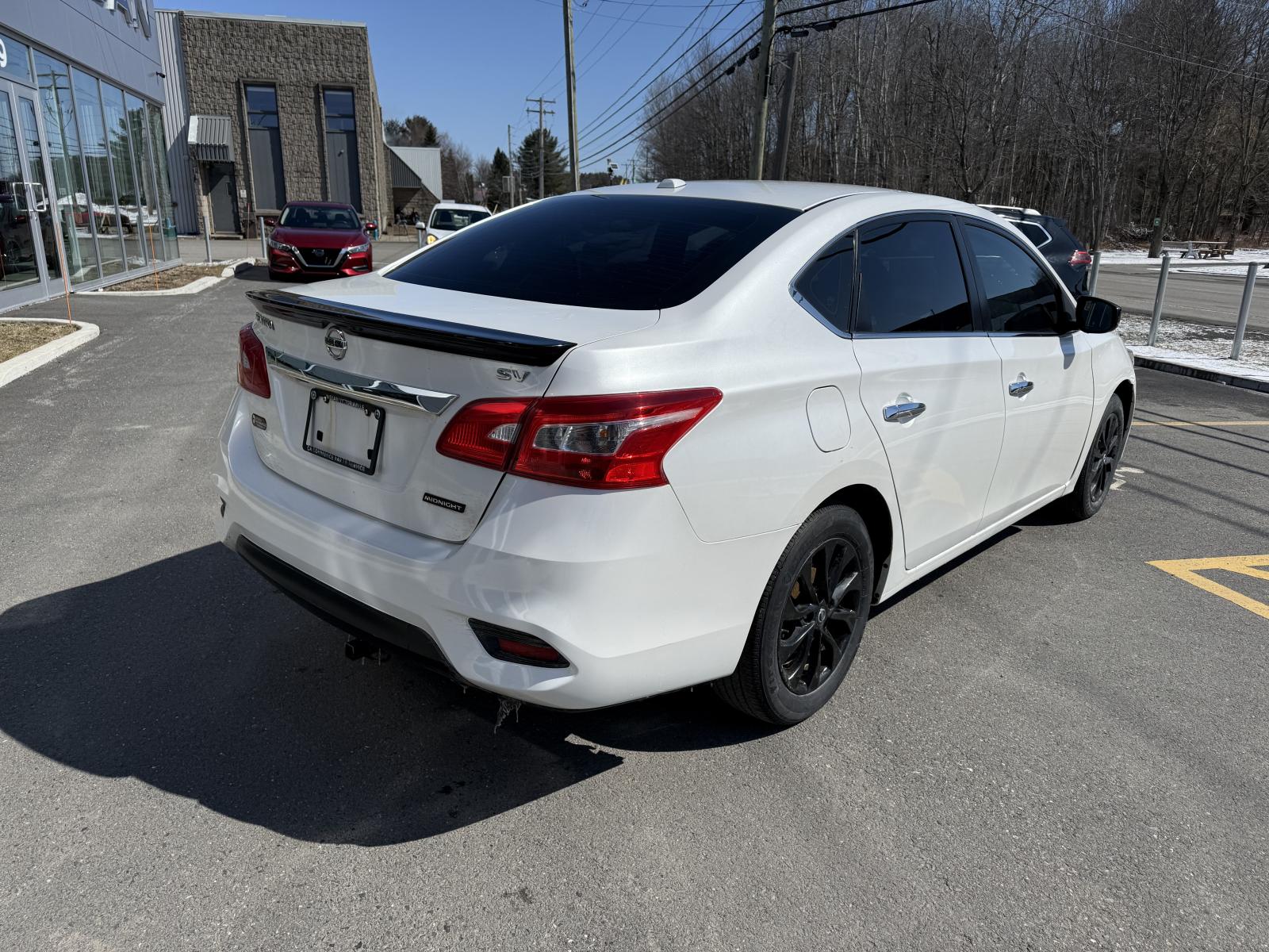 Nissan Sentra SV 2018 — photo 8