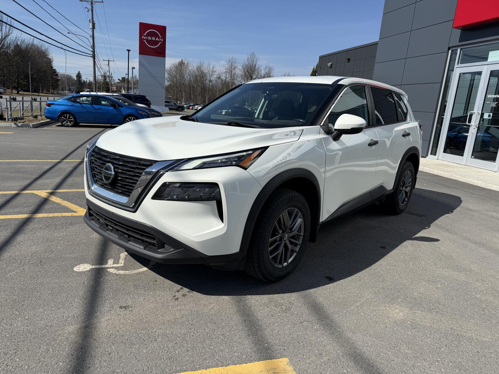 Image 3 Nissan Rogue S 2021