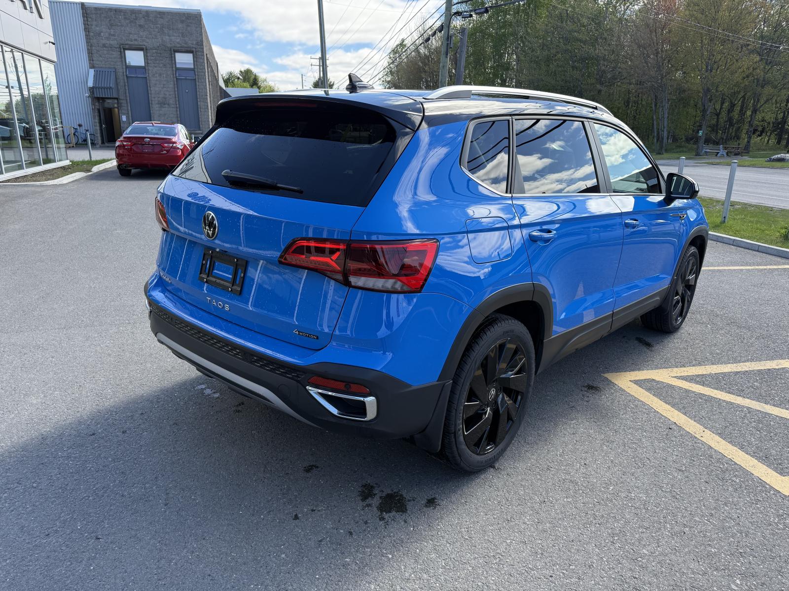 Volkswagen Taos Highline 2024 — photo 8