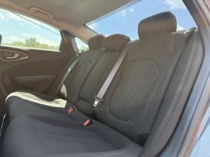 Thumbnail 18 Chrysler 200 Limited 2015