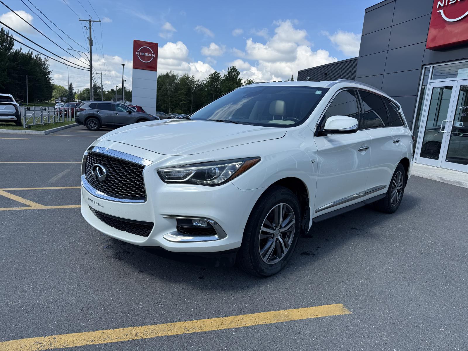 Infiniti QX60 Pure 2019 — photo 4