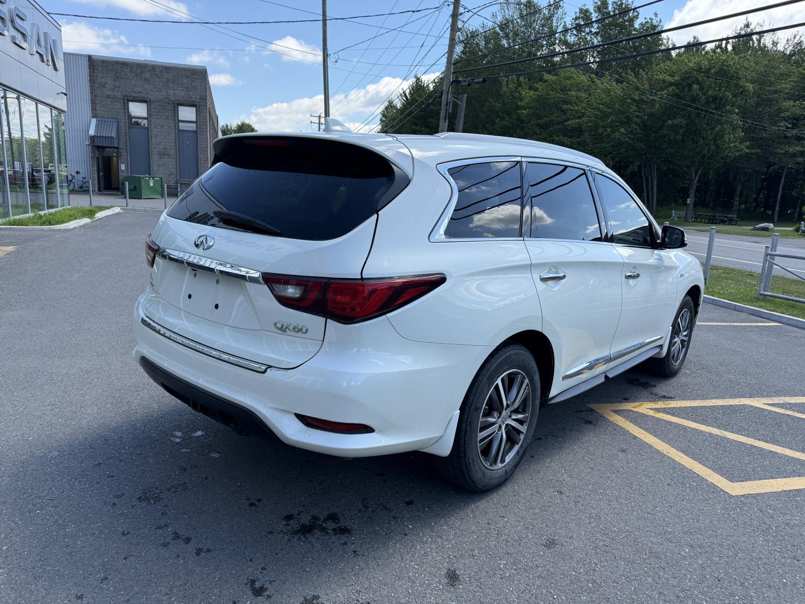 Infiniti QX60 Pure 2019 — photo 8
