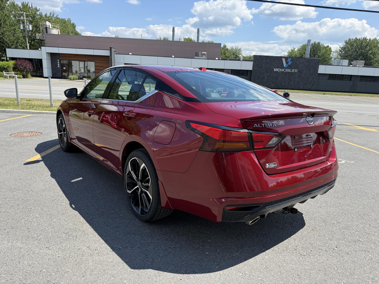 Nissan Altima SR 2023 — photo 6
