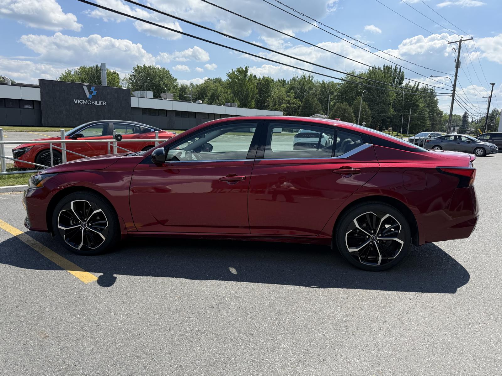 Nissan Altima SR 2023 — photo 5