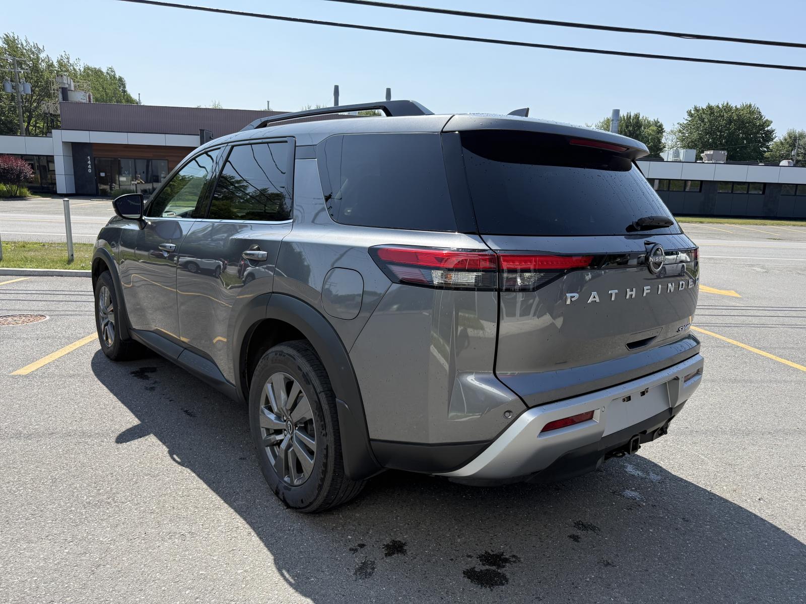 Nissan Pathfinder SV 2024 — photo 6