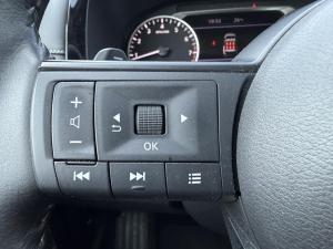 Miniature 15 Nissan Pathfinder SV 2024