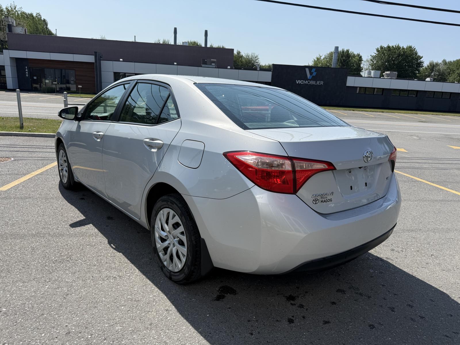 Toyota Corolla LE 2017 — photo 6