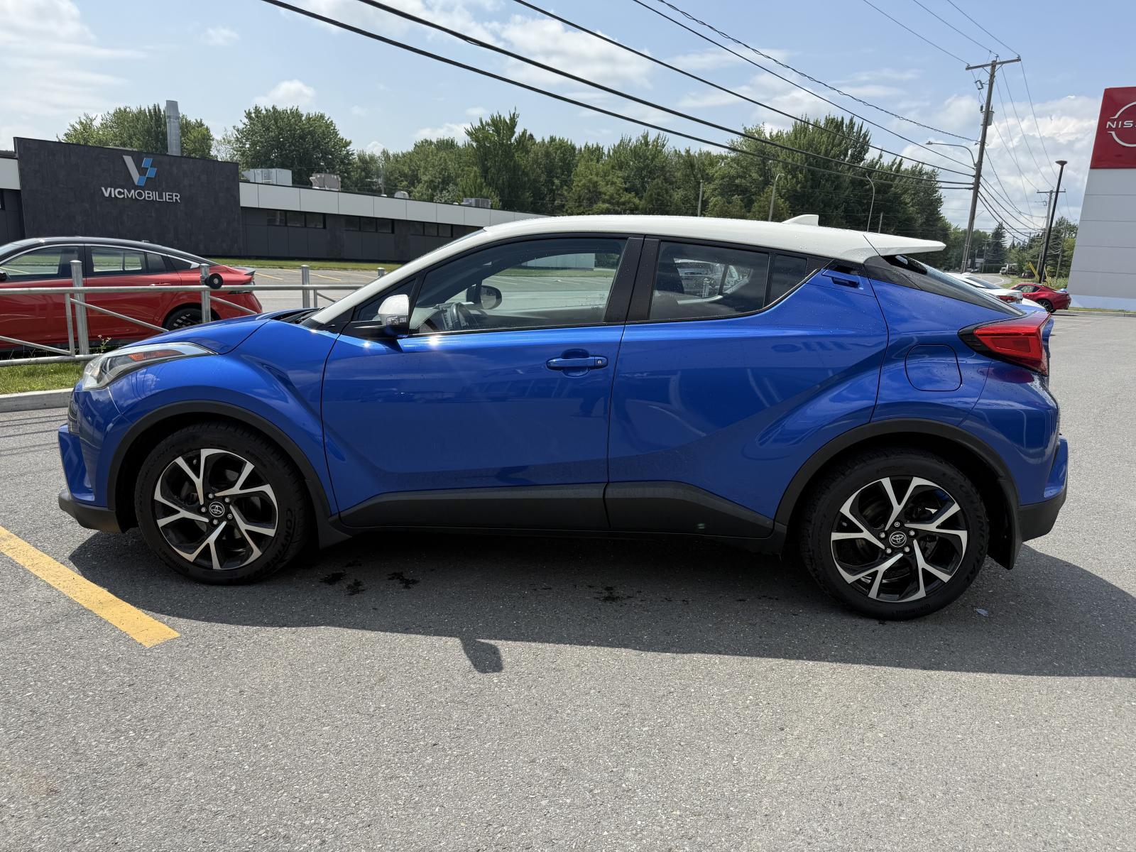 Toyota C-HR XLE 2018 — photo 5