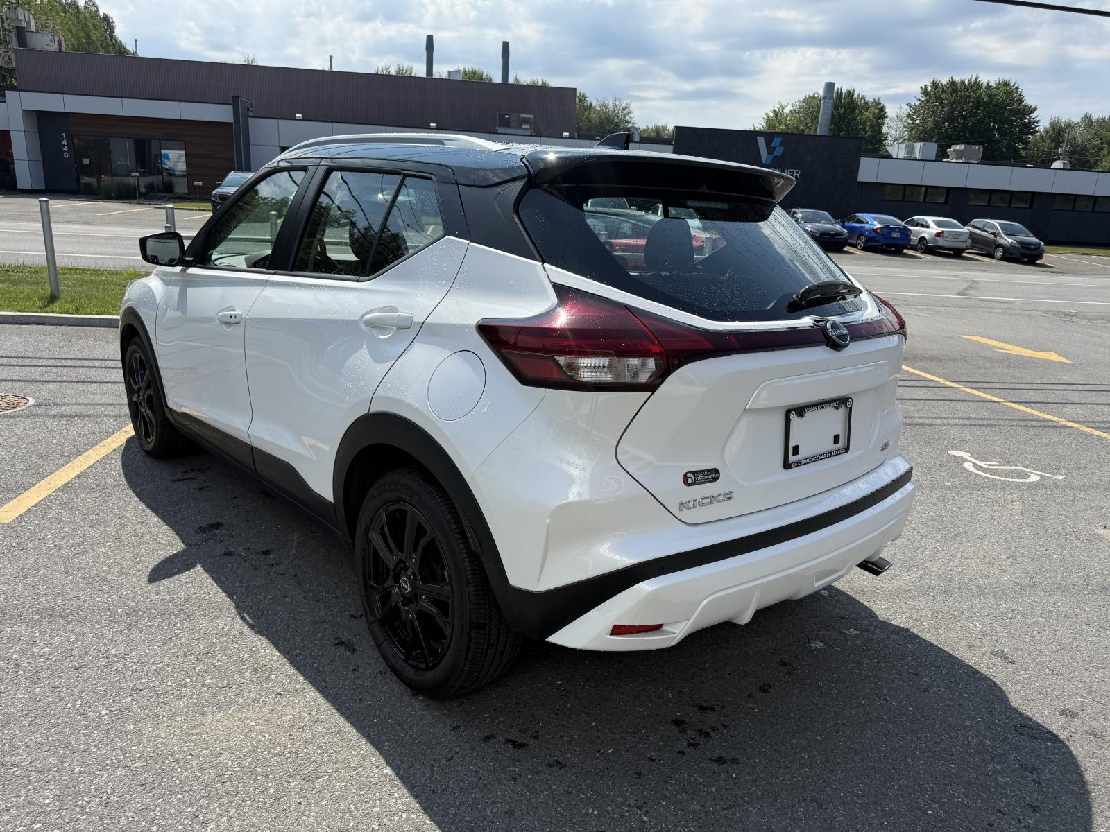 Nissan Kicks SV Special Edition 2023 — photo 6