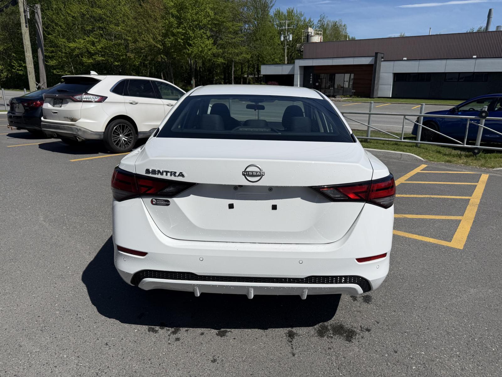 Nissan Sentra S PLUS 2023 — photo 7