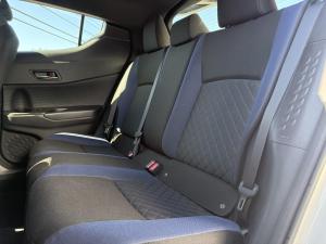 Miniature 18 Toyota C-HR XLE Premium 2021