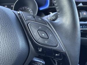 Miniature 14 Toyota C-HR XLE Premium 2021