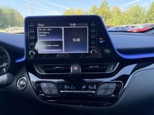 Miniature 16 Toyota C-HR XLE Premium 2021