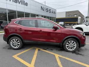 Miniature 9 Nissan Qashqai SV 2021
