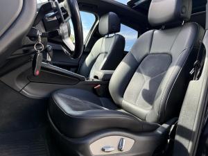 Miniature 10 Porsche Macan Base 2018