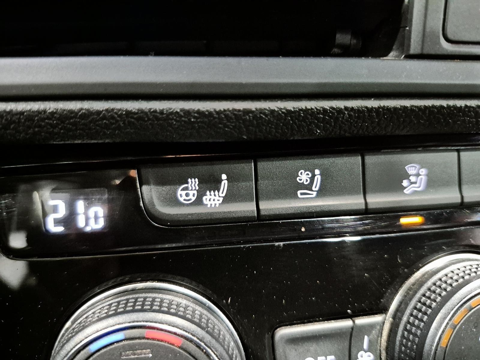 Image 26 Volkswagen Jetta Execline 2021