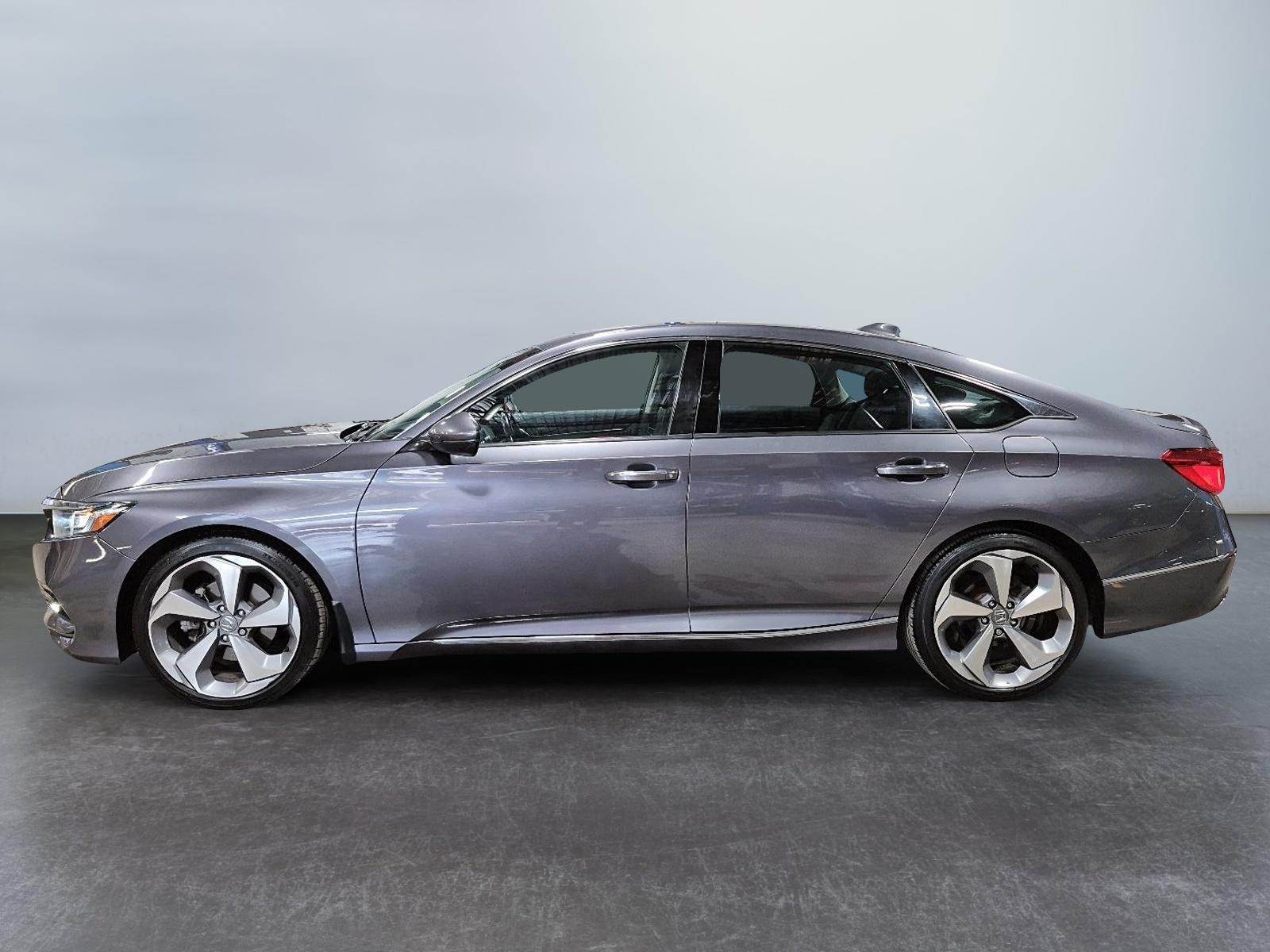 Honda Accord Touring 2020 — photo 8