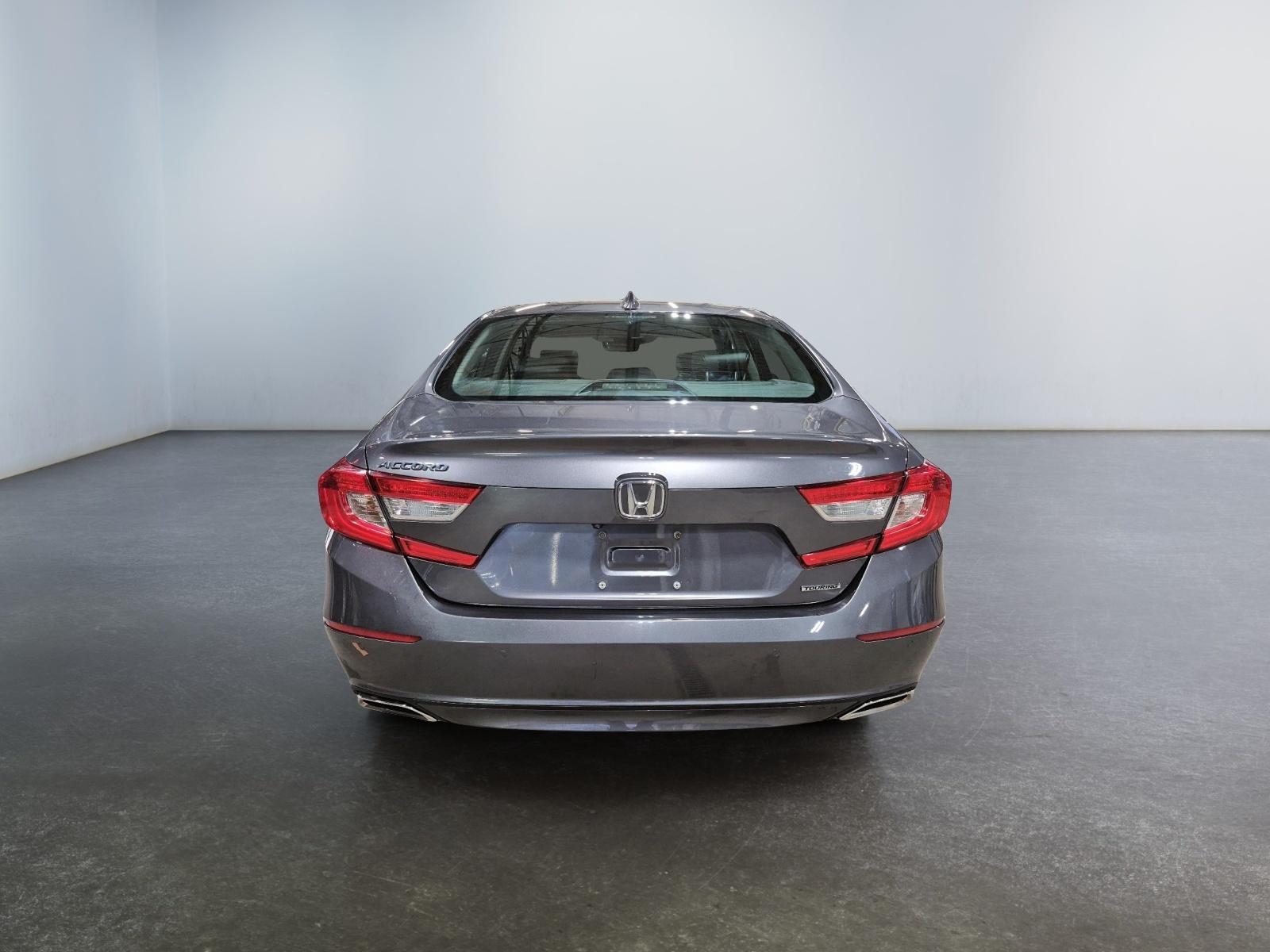 Honda Accord Touring 2020 — photo 6