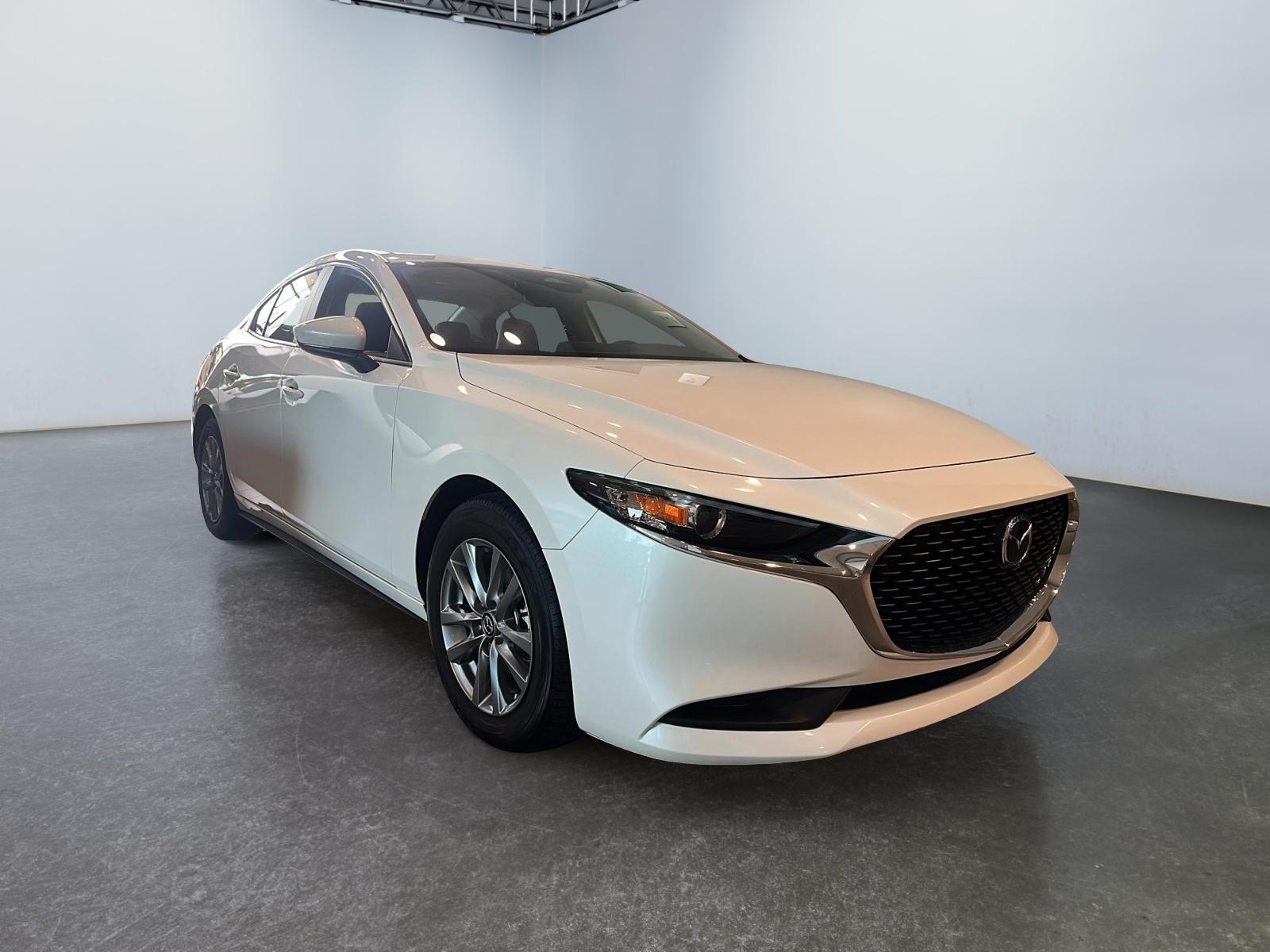 Mazda Mazda3 GS Luxury 2025 — photo 3