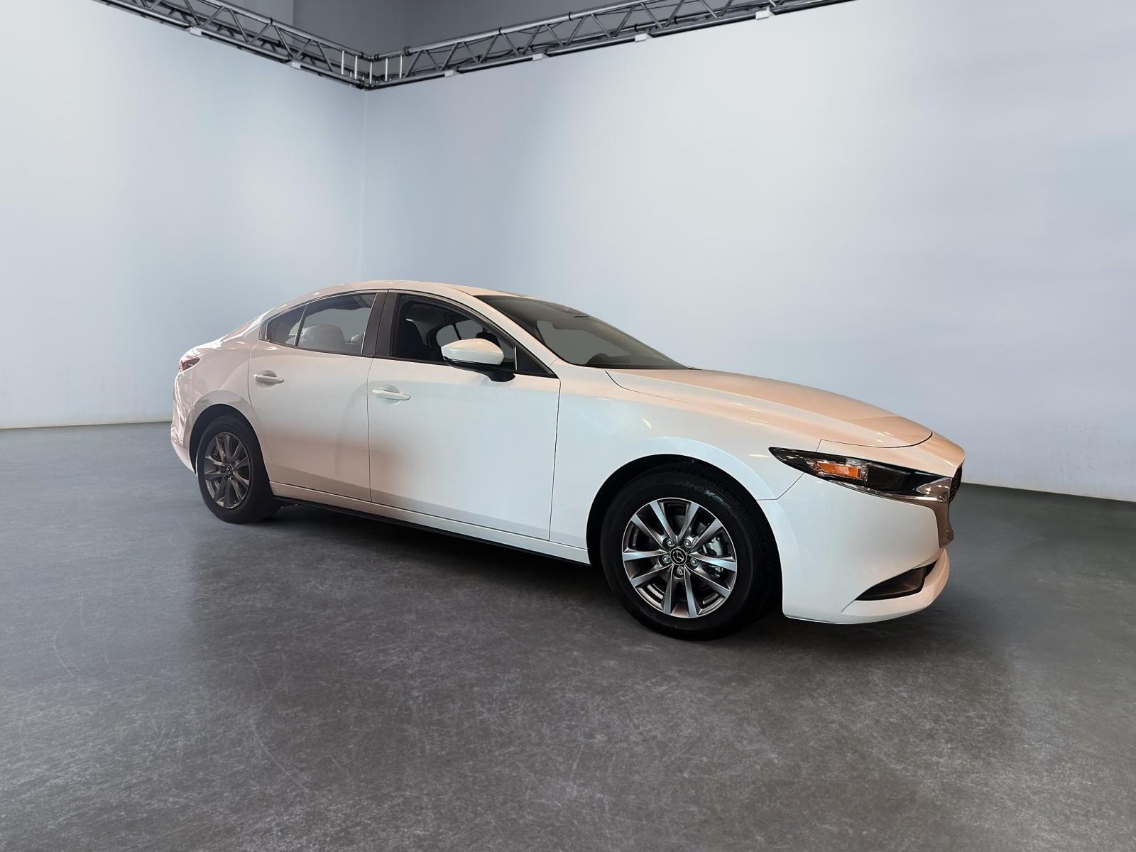 Mazda Mazda3 GS Luxury 2025 — photo 4