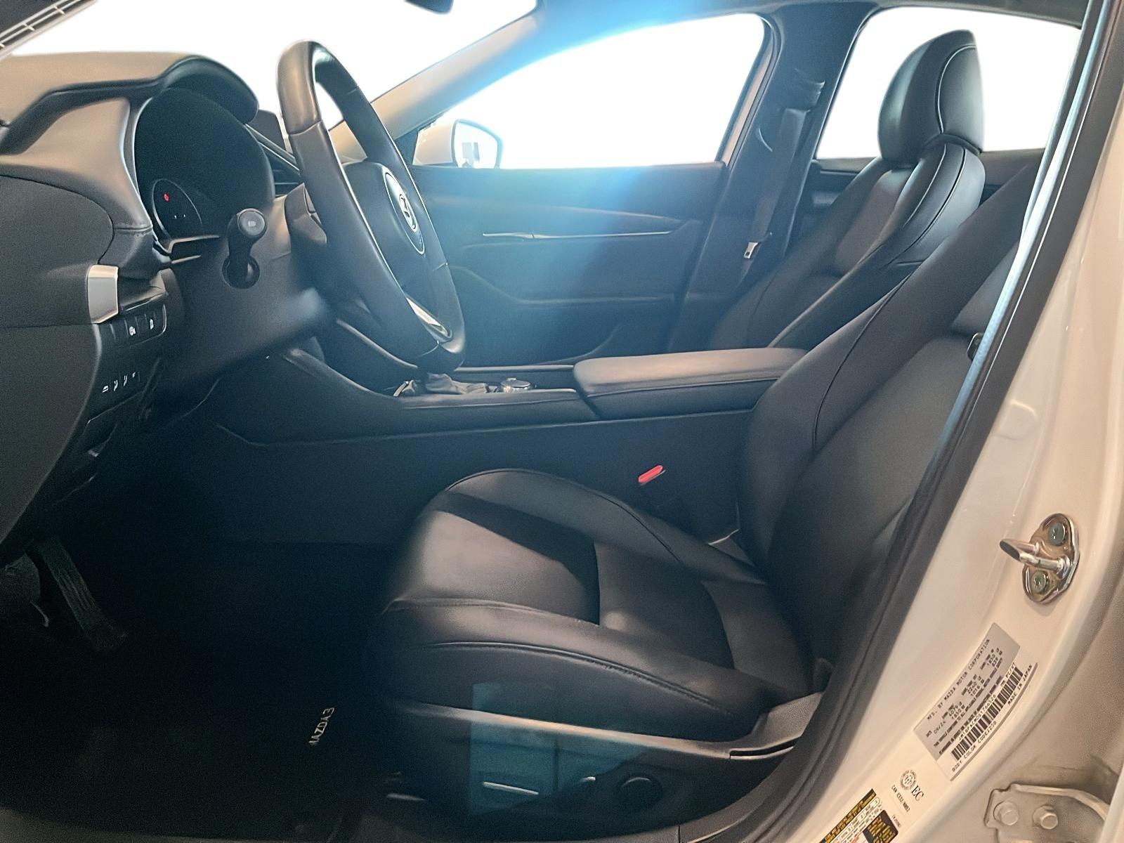 Mazda Mazda3 GS Luxury 2025 — photo 8