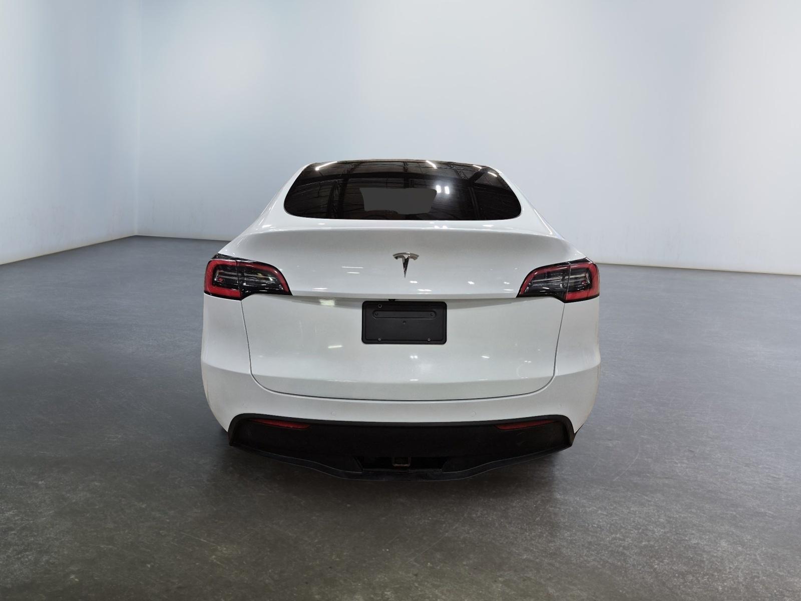 Tesla Model Y Long Range Dual Mtr 2021 — photo 6