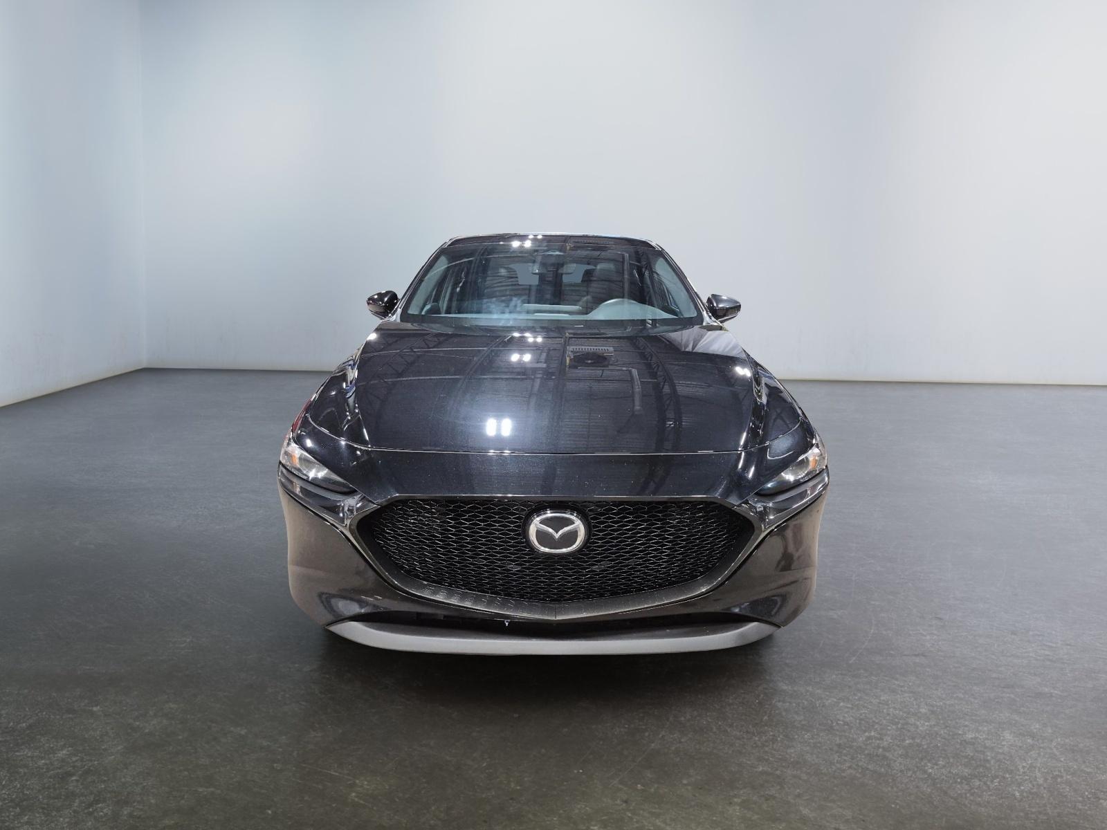 Mazda Mazda3 Sport GS Luxury 2024 — photo 2