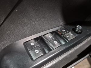 Thumbnail 14 Toyota Camry SE 2019