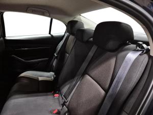 Thumbnail 17 Mazda Mazda3 GX 2023