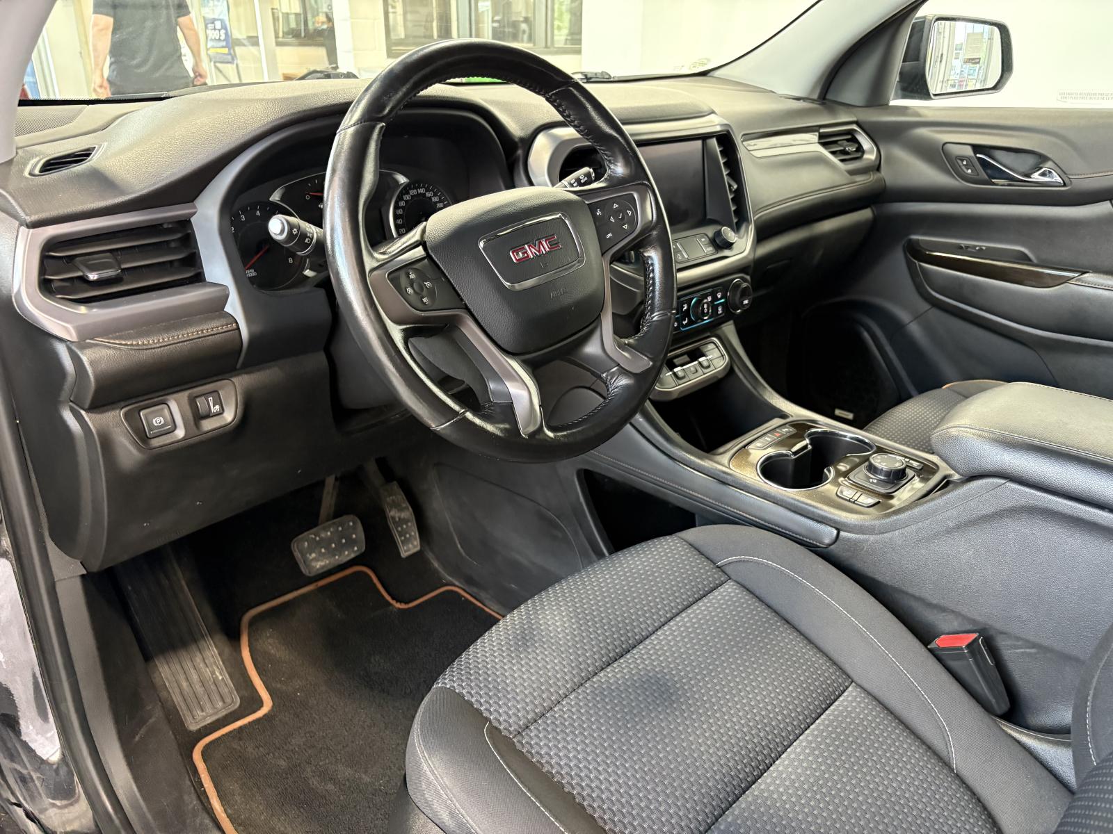 Image 9 GMC Acadia AT4 2020