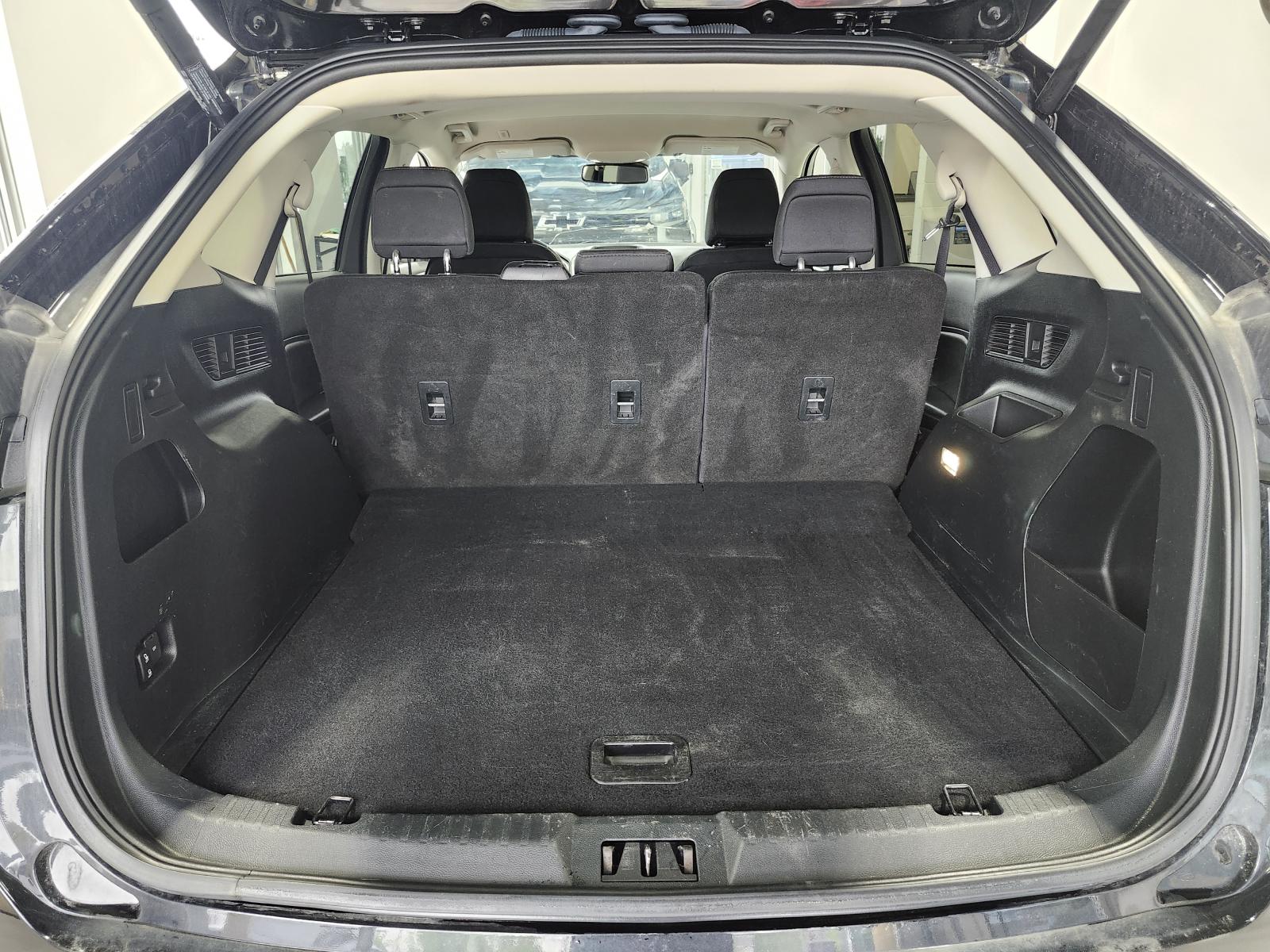 Image 23 Ford Edge SEL 2020