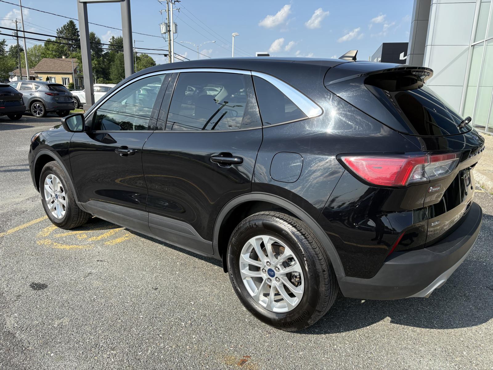 Image 3 Ford Escape SE 2022