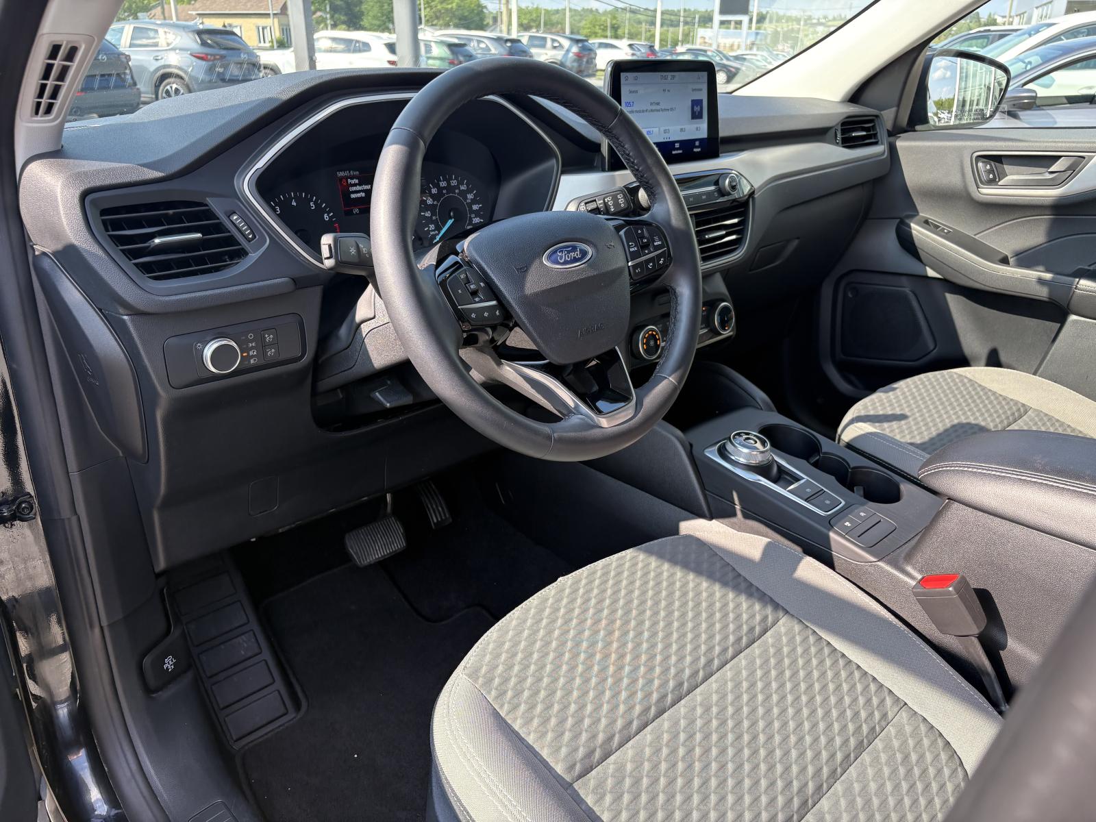 Image 11 Ford Escape SE 2022