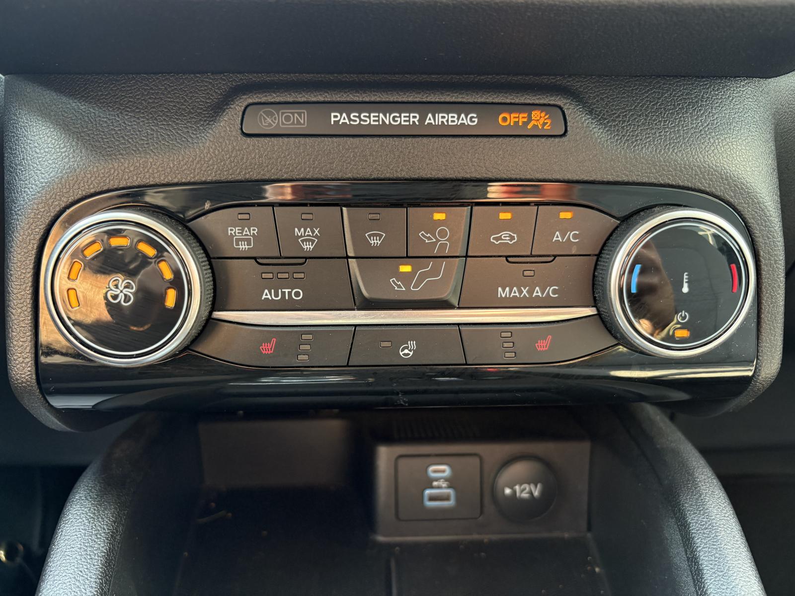 Image 21 Ford Escape SE 2022