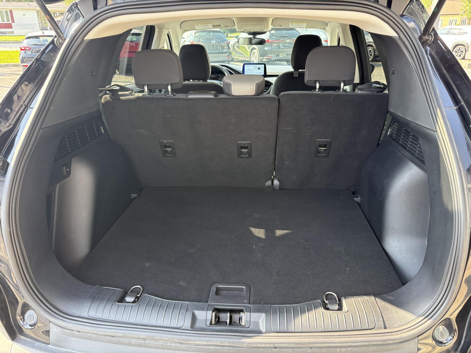 Image 24 Ford Escape SE 2022