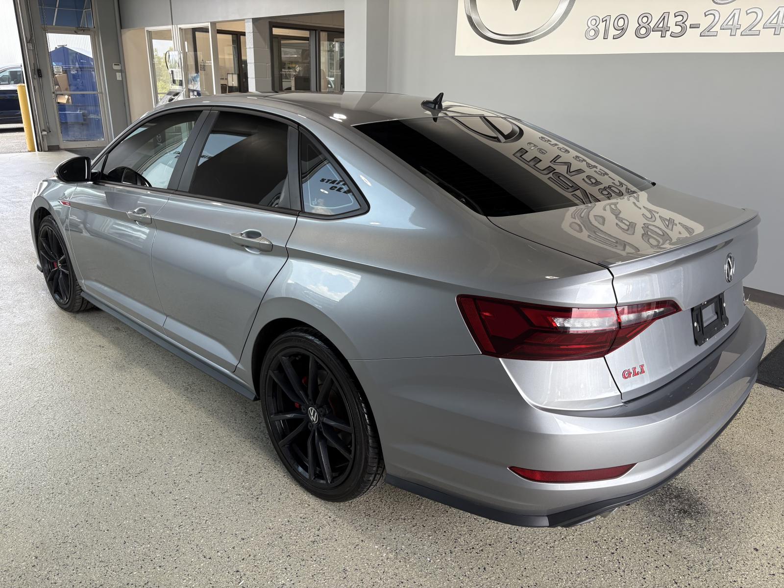 Image 3 Volkswagen Jetta GLI 2020