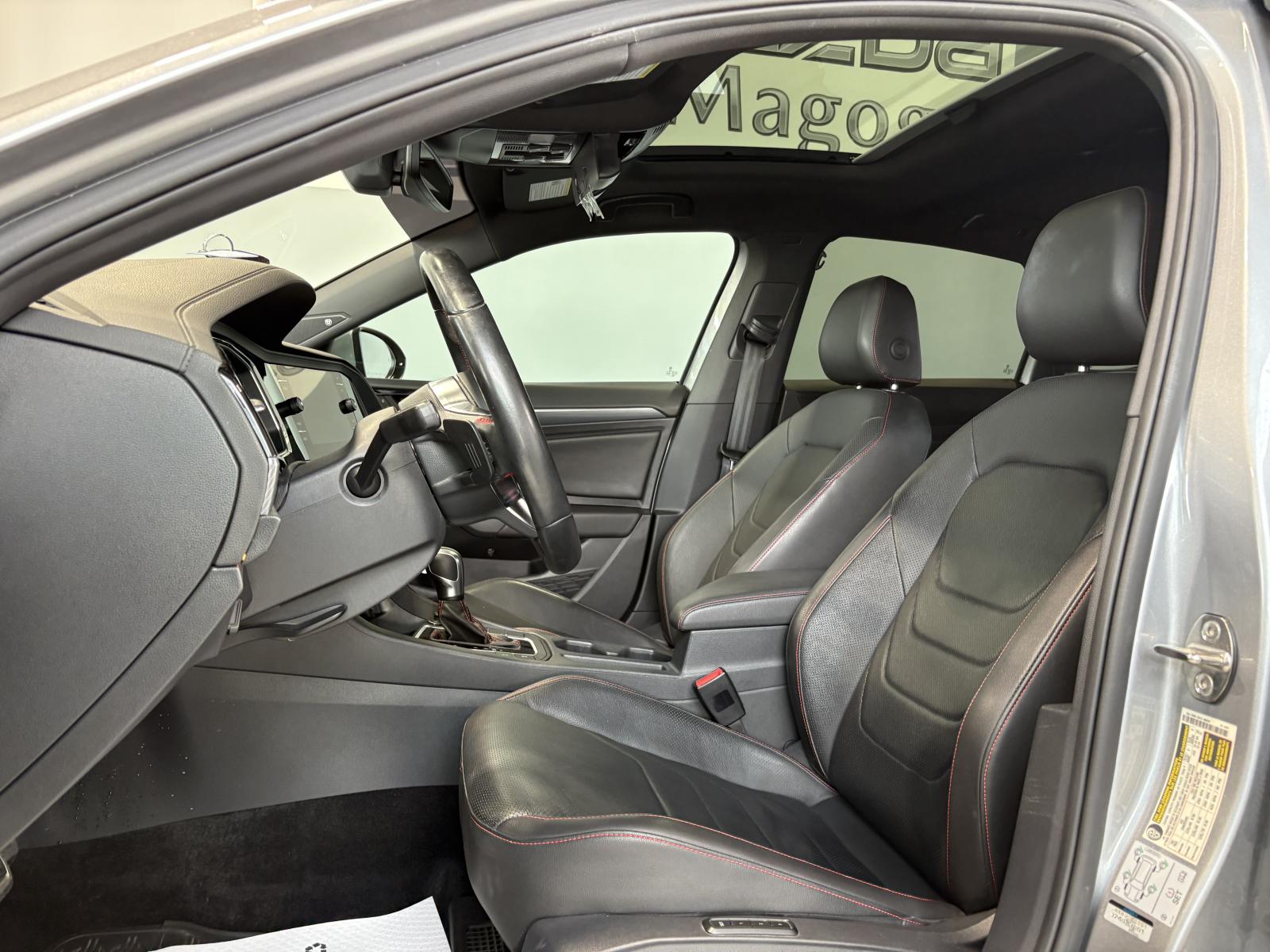 Image 14 Volkswagen Jetta GLI 2020