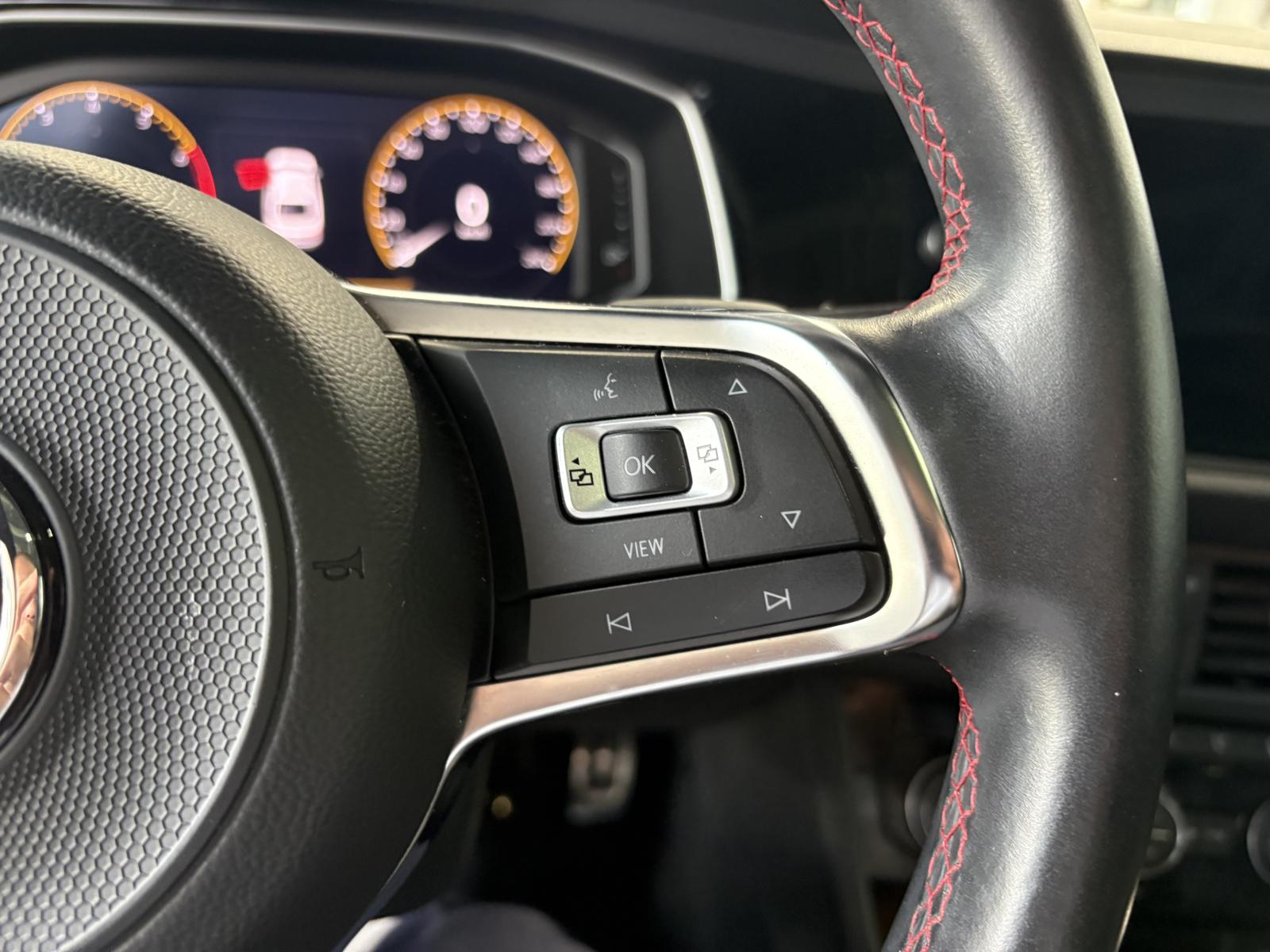 Image 19 Volkswagen Jetta GLI 2020